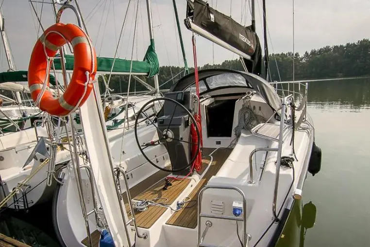 Mazury czarter - Maxus 33.1 RS