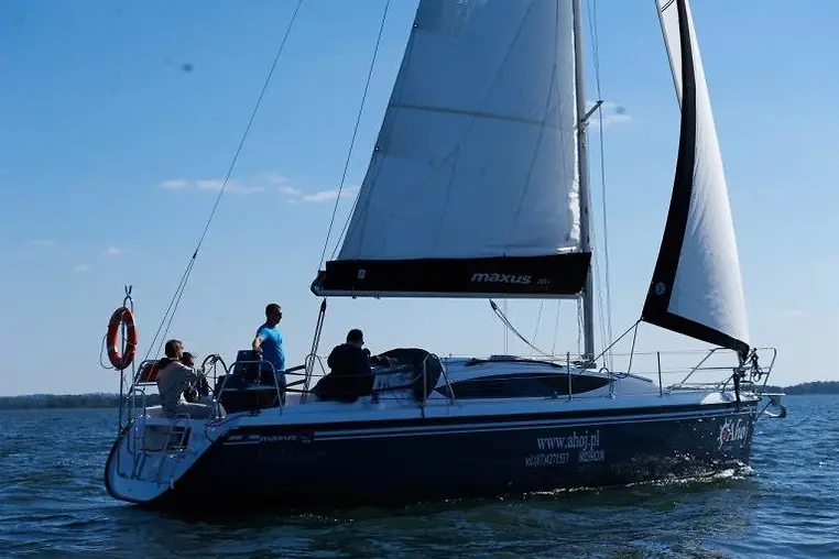 Mazury czarter - Maxus 33.1 RS