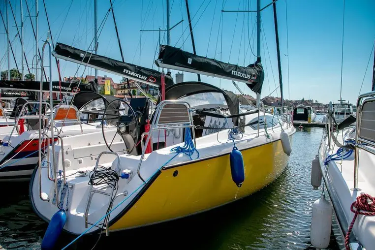 Mazury czarter - Maxus 33.1 RS