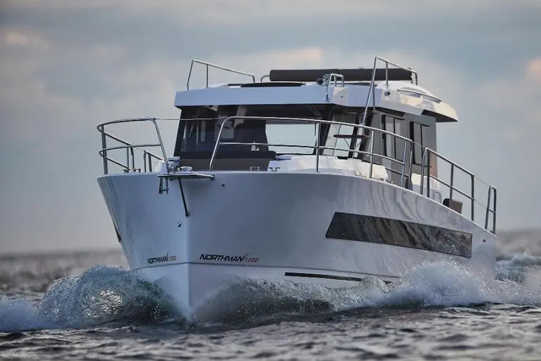 Czarter jachtu motorowego Northman 1200