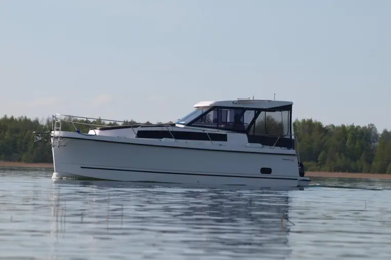 Czarter houseboatu Nexus 870 Revo