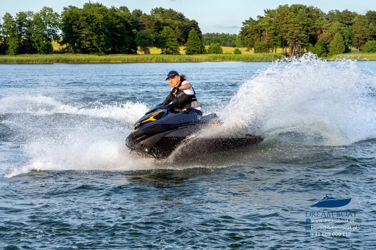 Czarter jachtu motorowego Sea-Doo GTX 230