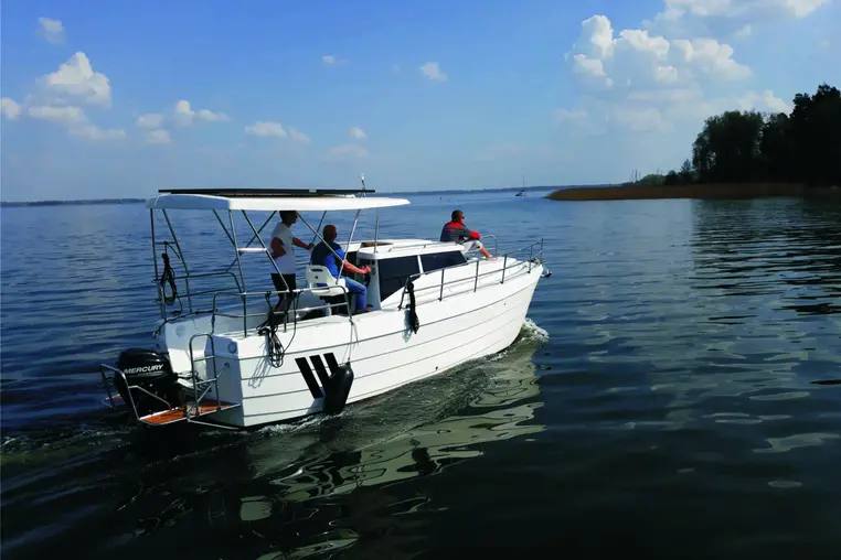 Mazury czarter - Laguna 700 Cruiser
