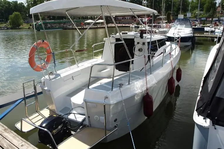 Ruciane-Nida czarter - Laguna 700 Cruiser