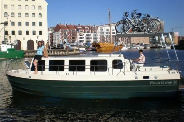Czarter houseboatu Vistula 30 Cruiser