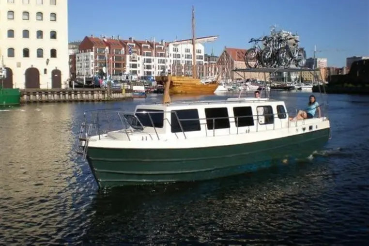 Czarter houseboatu Vistula 30 Cruiser