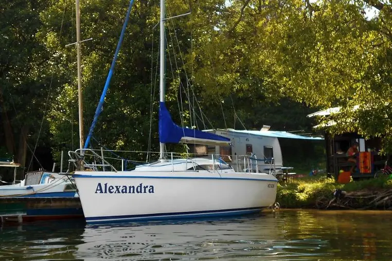 Mazury czarter - Sasanka 660 Supernova