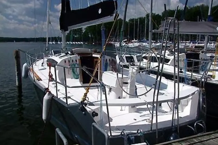 Mazury czarter - Cobra 33