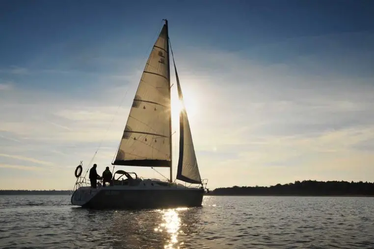 Mazury czarter - Maxus 33