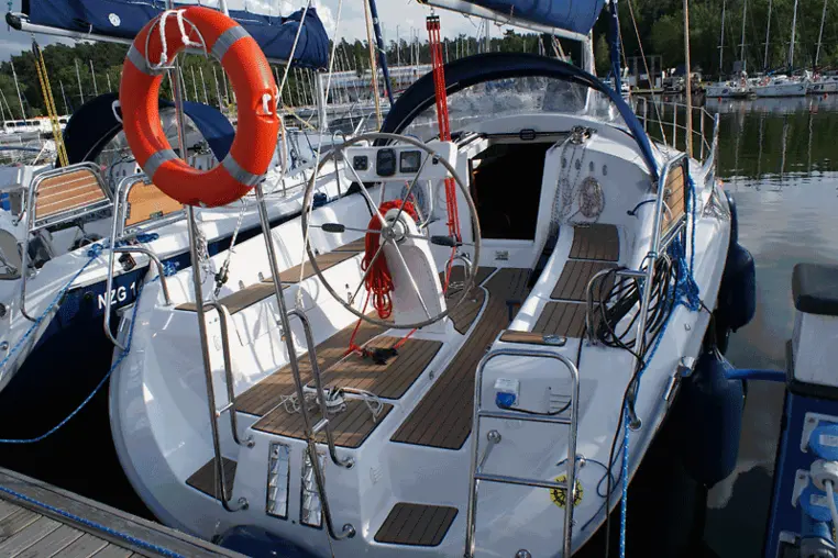 Mazury czarter - Maxus 33