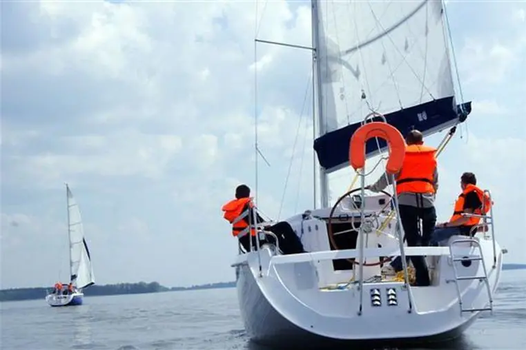 Mazury czarter - Maxus 33