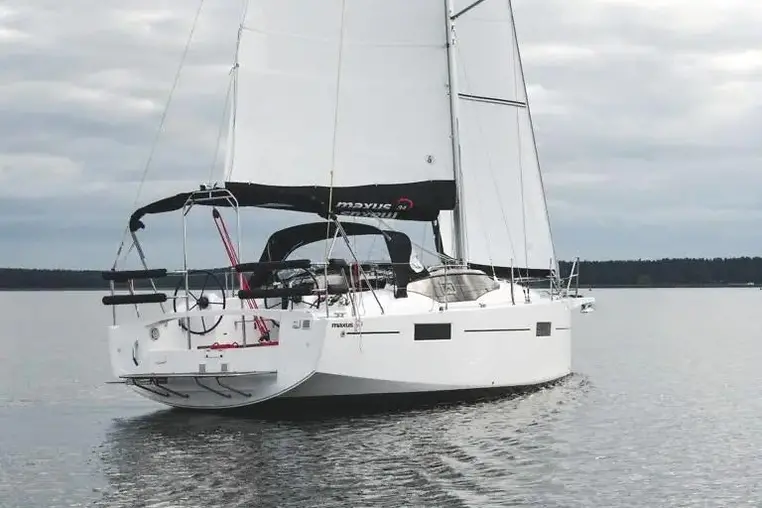 Mazury czarter - Maxus 34