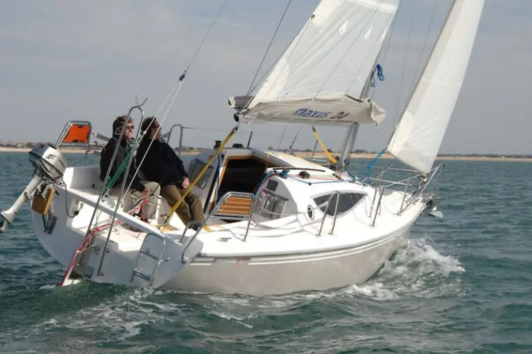 Mazury czarter - Maxus 24