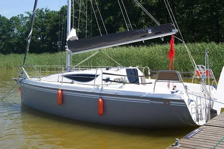Mazury czarter - Maxus 28