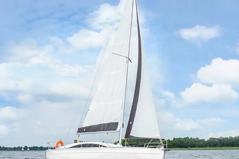 Mazury czarter - Sedna 30
