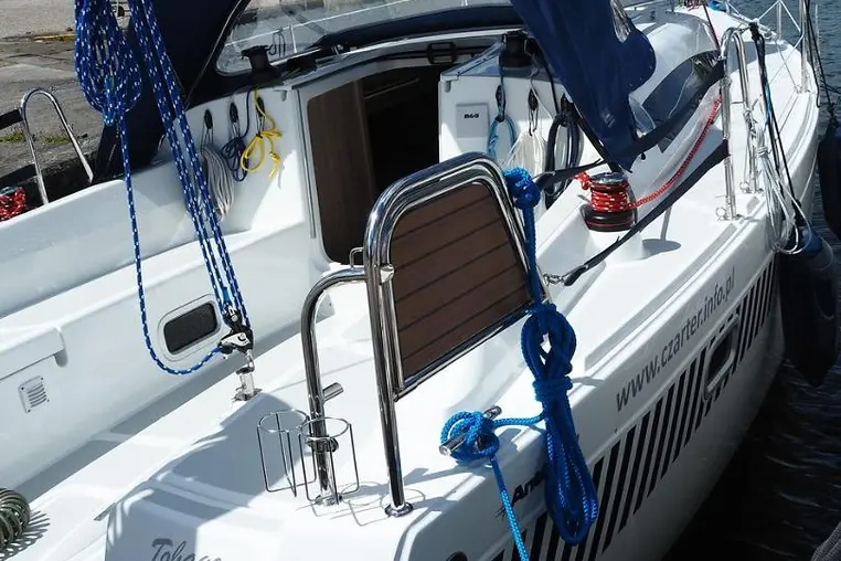 Mazury czarter - Antila 27