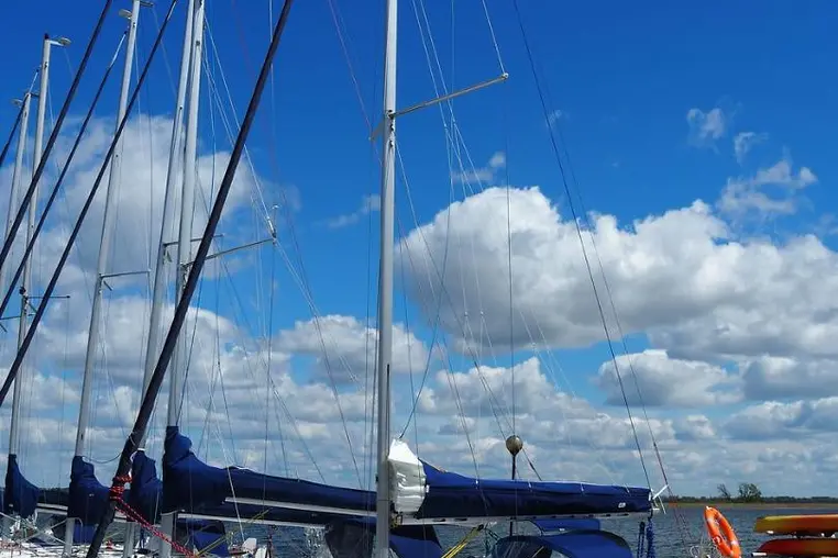 Mazury czarter - Antila 27