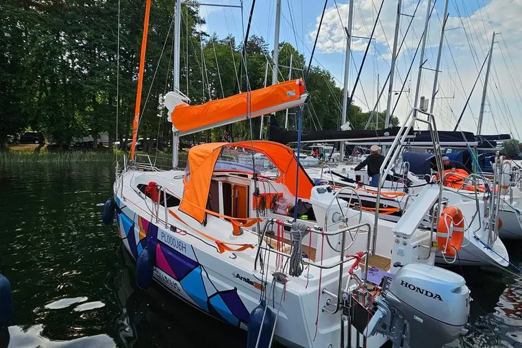 Mazury czarter - Antila 30