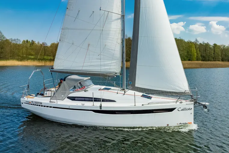 Mazury czarter - Antila 30