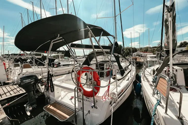 Mazury czarter - Antila 30