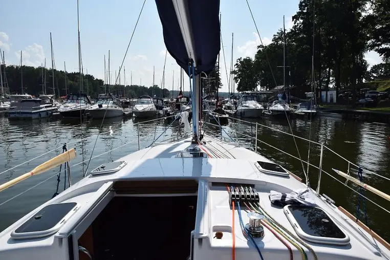 Mazury czarter - Antila 33