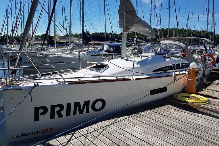 Mazury czarter - Antila 33