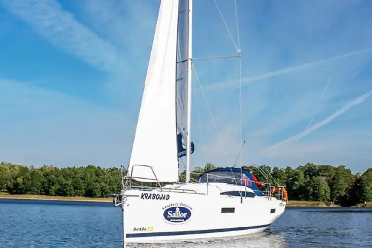 Mazury czarter - Antila 33