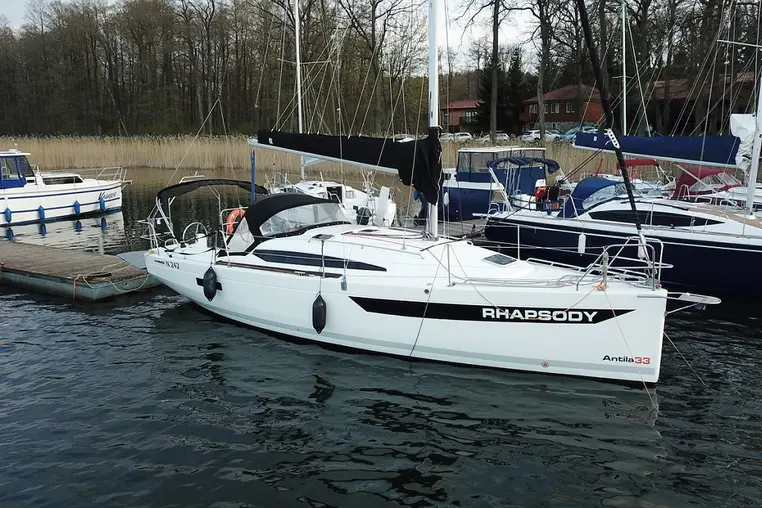 Mazury czarter - Antila 33