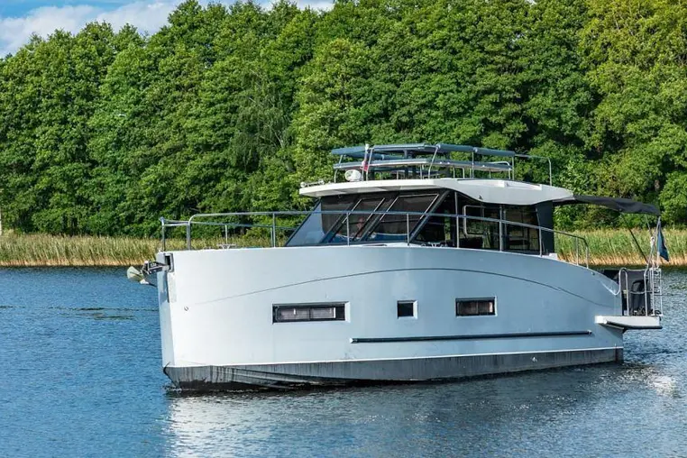 Czarter jachtu motorowego Futura 36