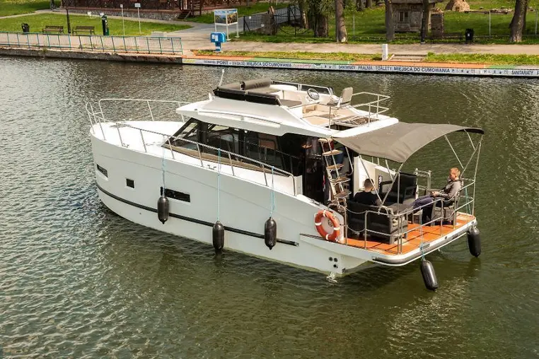 Mazury czarter - Futura 40