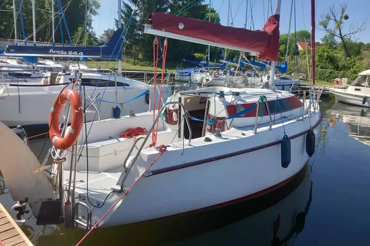 Mazury czarter - Joker 785