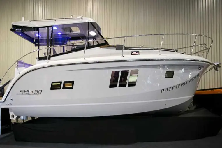 Czarter jachtu motorowego Stillo 30
