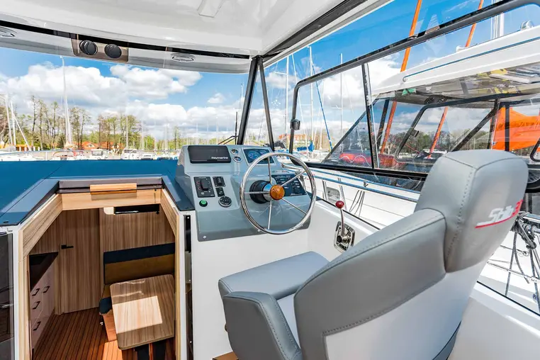 Czarter Stillo 30