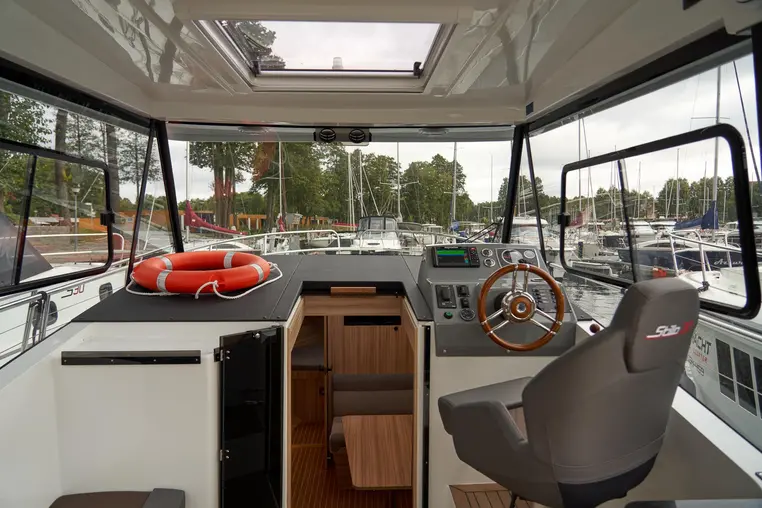 Czarter Stillo 30