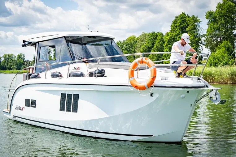 Czarter Stillo 30
