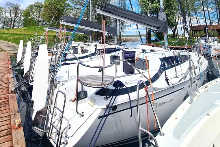 Mazury czarter - Solina 27
