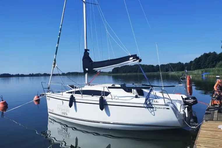 Mazury czarter - Phobos 25