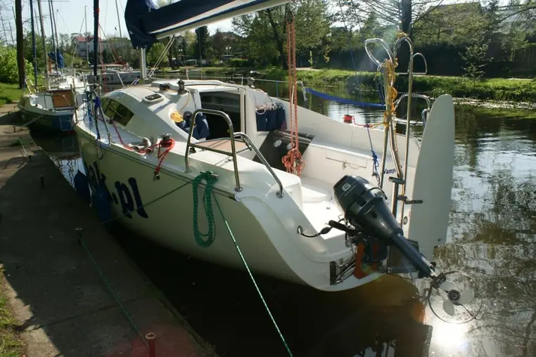 Mazury czarter - Phobos 25