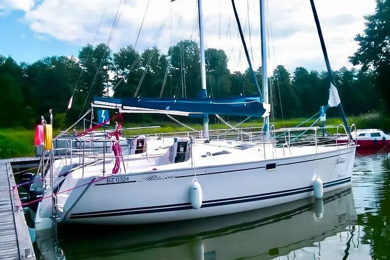 Mazury czarter - Phila 880