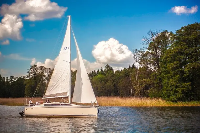 Mazury czarter - Phila 900