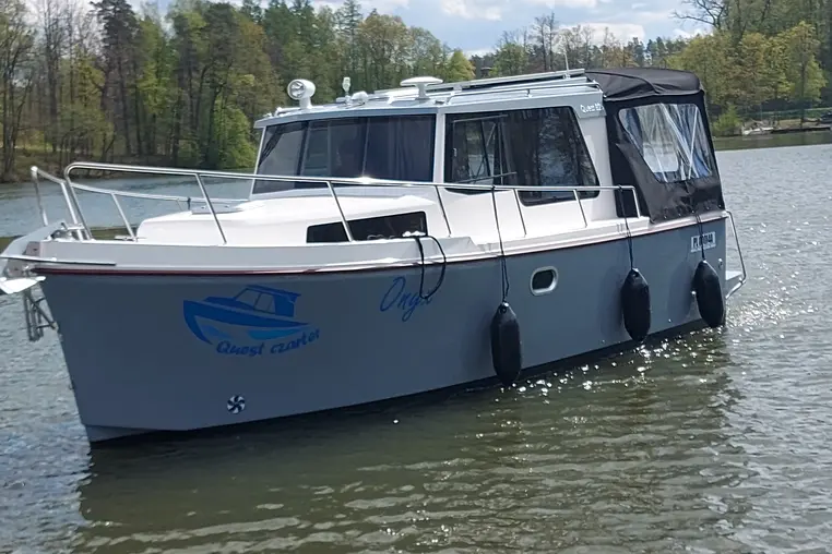 Mazury czarter - Quest 825
