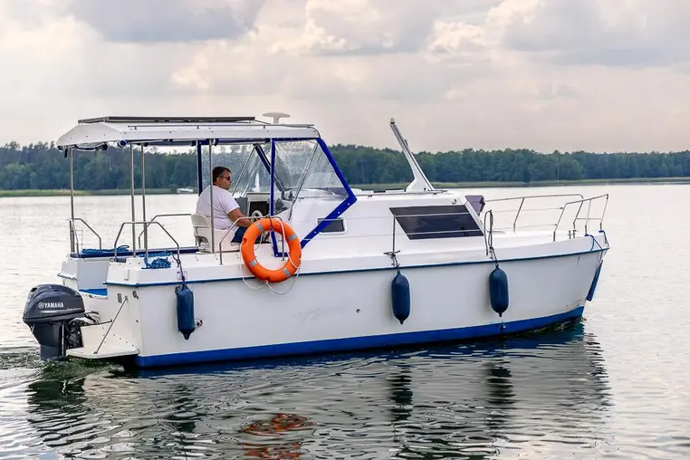 Mazury czarter - Relax 720