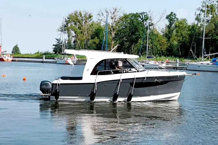 Mazury czarter - Janmor 700