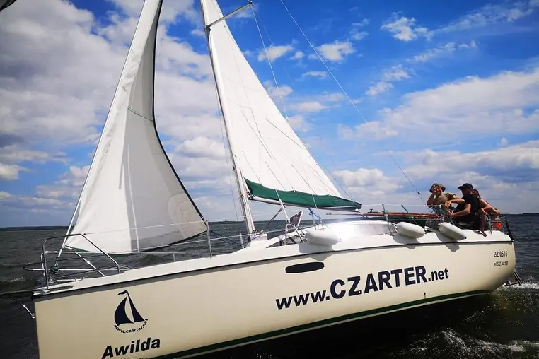Mazury czarter - Mellody 30