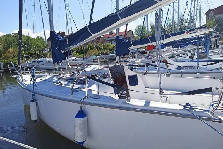 Czarter jachtu żaglowego Twister 26