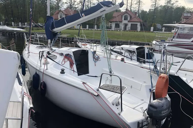Czarter jachtu żaglowego Twister 26
