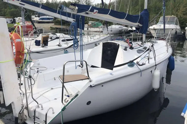 Czarter jachtu żaglowego Twister 26