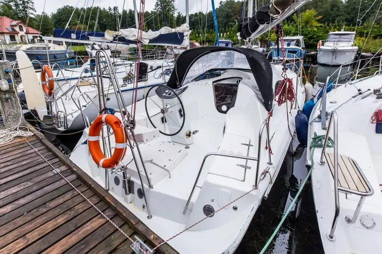 Mazury czarter - Twister 32