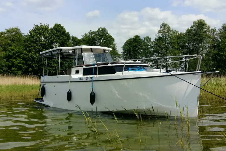 Czarter jachtu motorowego Calipso 750