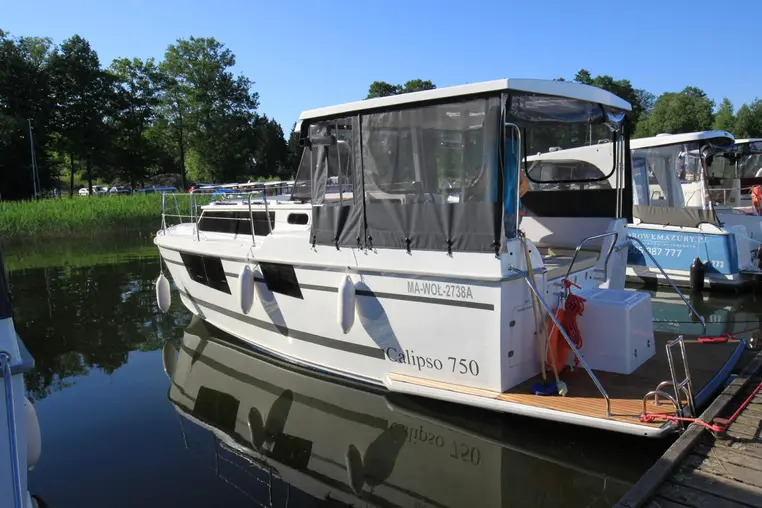 Mazury czarter - Calipso 750
